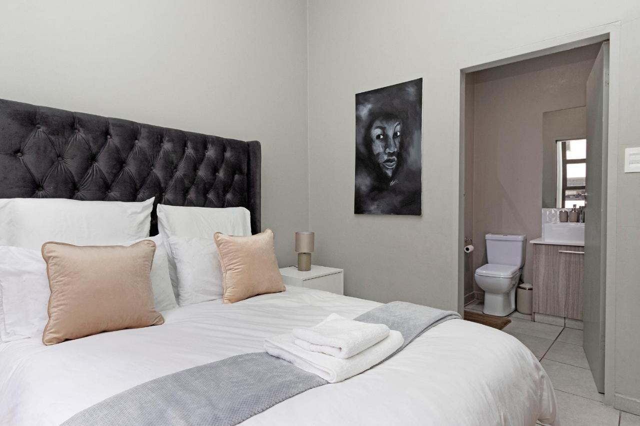 Urban Oasis Apartments At The Bolton Johannesburg Exteriör bild