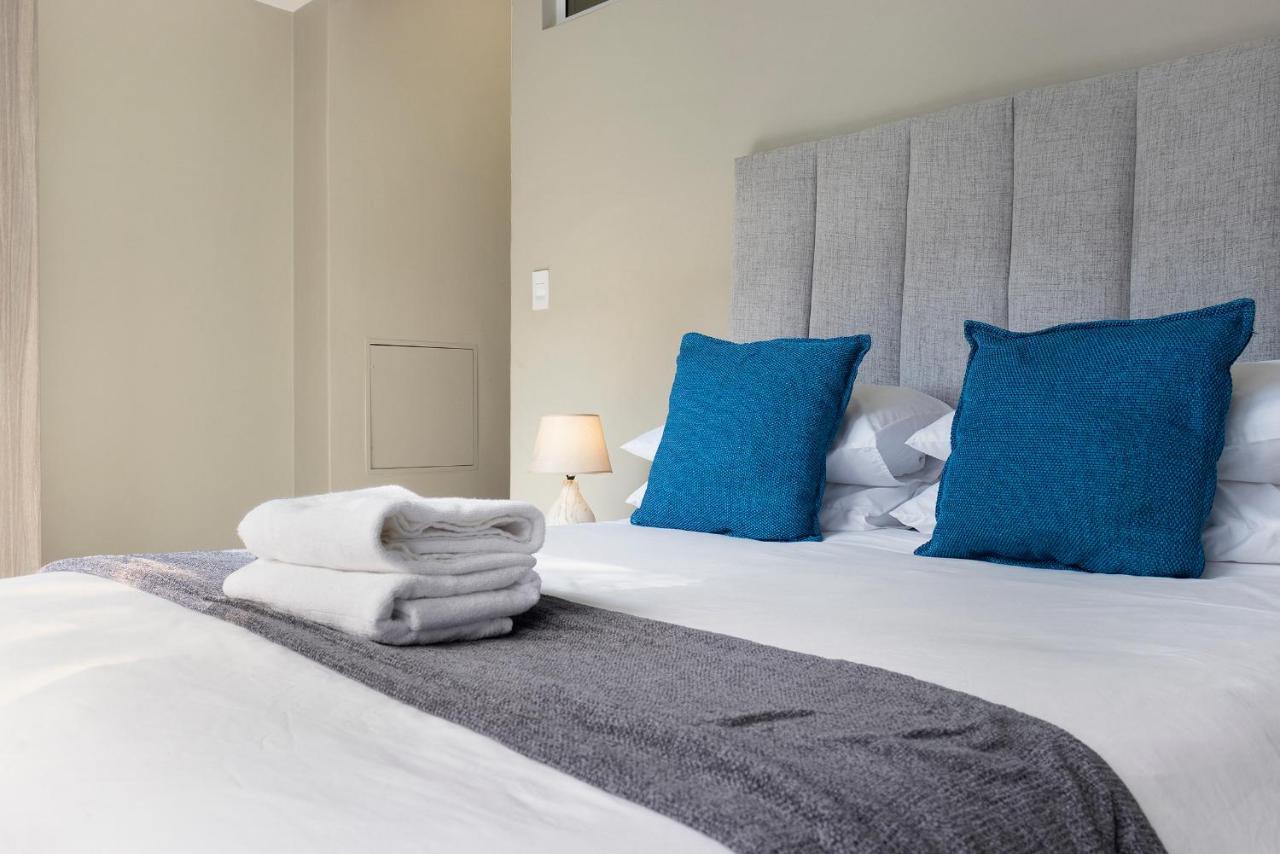 Urban Oasis Apartments At The Bolton Johannesburg Exteriör bild